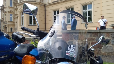 Motocyklowy Rajd Dżentelmenów dotarł do podbydgoskiego Ostromecka/fot. Tatiana Adonis