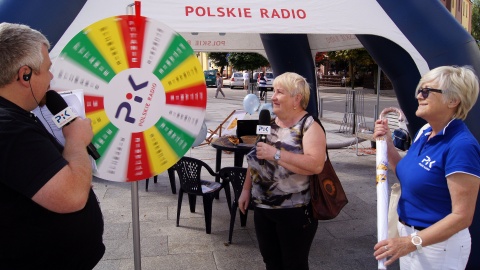 "Ale PiKne lato!" - Pytanie czy zadanie? Kręcimy kołem szczęścia w Brodnicy. Fot. Henryk Żyłkowski