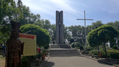 Pomnik upamiętniający bitwę pod Płowcami. Fot. Monika Siwak-Waloszewska.