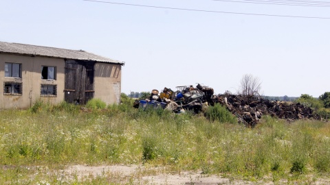 Kto odpowiada za toksyczne śmieci pozostawione na składowisku we Wszedniu? Fot. Henryk Żyłkowski