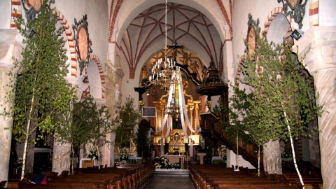 Wnętrze kościóła pw. Świętej Trójcy w Strzelnie. Fot. Henryk Żyłkowski