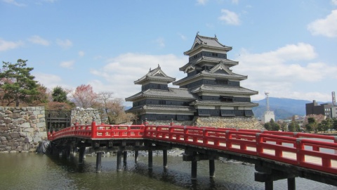 W Japonii niewiele jest oryginalnych, starych budowli, ale te które przetrwały są piękne. Fot. Malwina Rouba