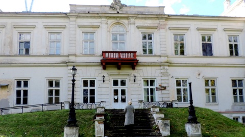 Wieczór z reportażem. Na zdjęciu pałac w Wieńcu - rodowa siedziba rodziny Kronenbergów. Fot. Lech Przybyliński
