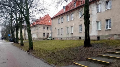 Budynki przy ulicy 17 stycznia w Ciechanowie, w których przebywali aresztowani zanim trafili do obozu właściwego NKWD. Fot. Michał Zaręba