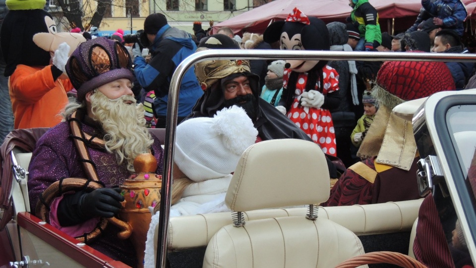 W 2015 r. Trzej Królowie przybyli do Torunia samochodem. Fot. Archiwum PR PiK