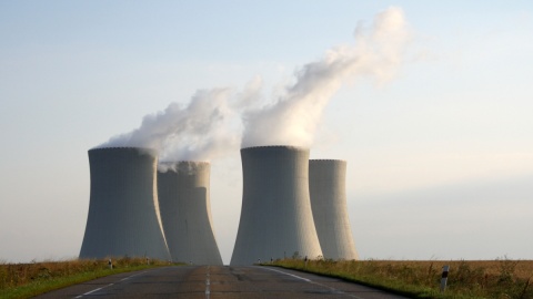 CBOS: ponad połowa Polaków przeciwna elektrowniom jądrowym