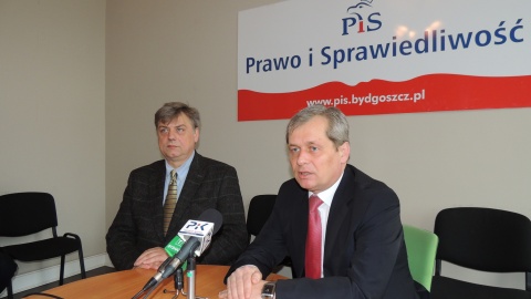 Były wiceminister edukacji podczas wizyty w Bydgoszczy krytykuje rząd