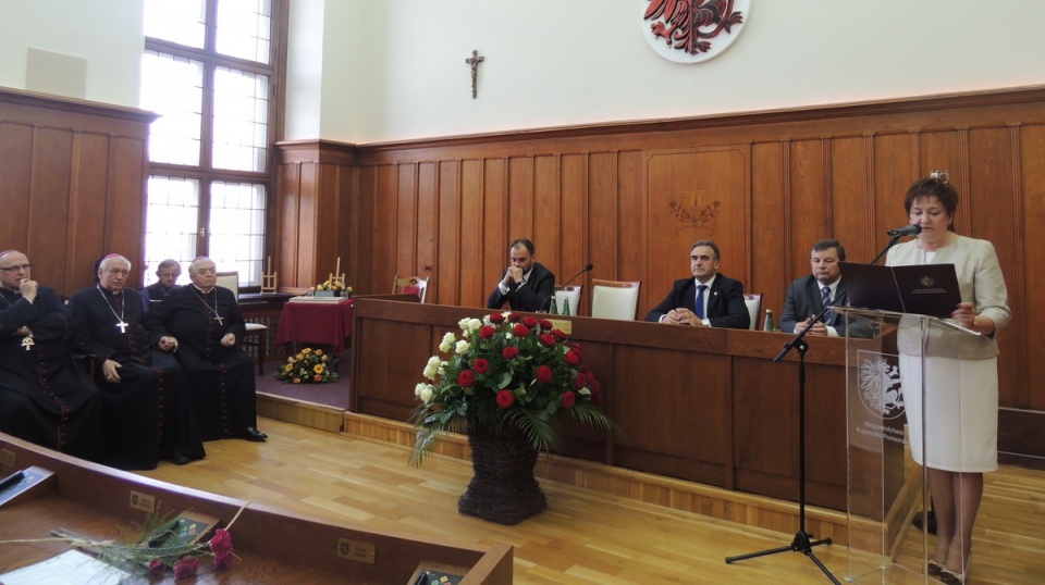W uroczystości w Urzędzie Marszałkowskim, oprócz radnych, wzięli udział samorządowcy i parlamentarzyści. Fot. A. Andrzejewska