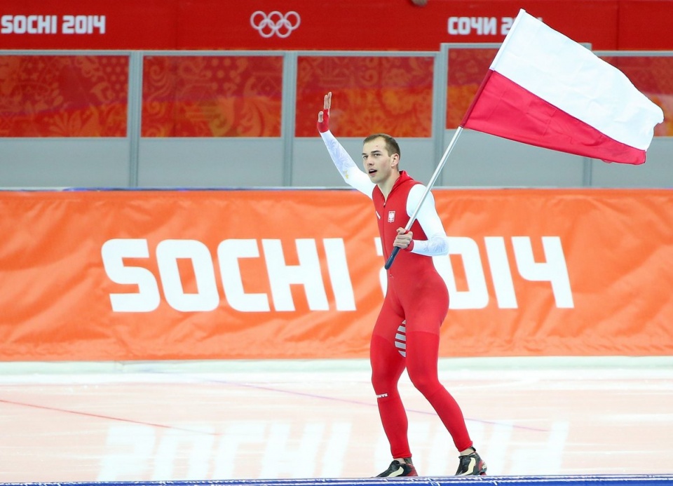 Trzecie złoto dla Polski - Zbigniew Bródka złotym medalistą w wyścigu na 1500 m. Fot. PAP/EPA