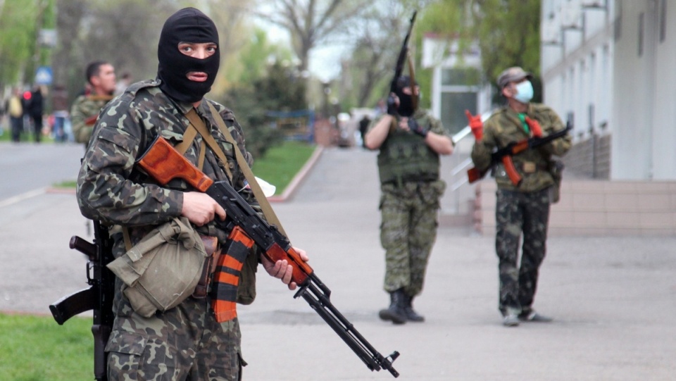 Siły separatystyczne opanowały tym samym najważniejsze budynki w tym ukraińskim mieście. Fot PAP/EPA