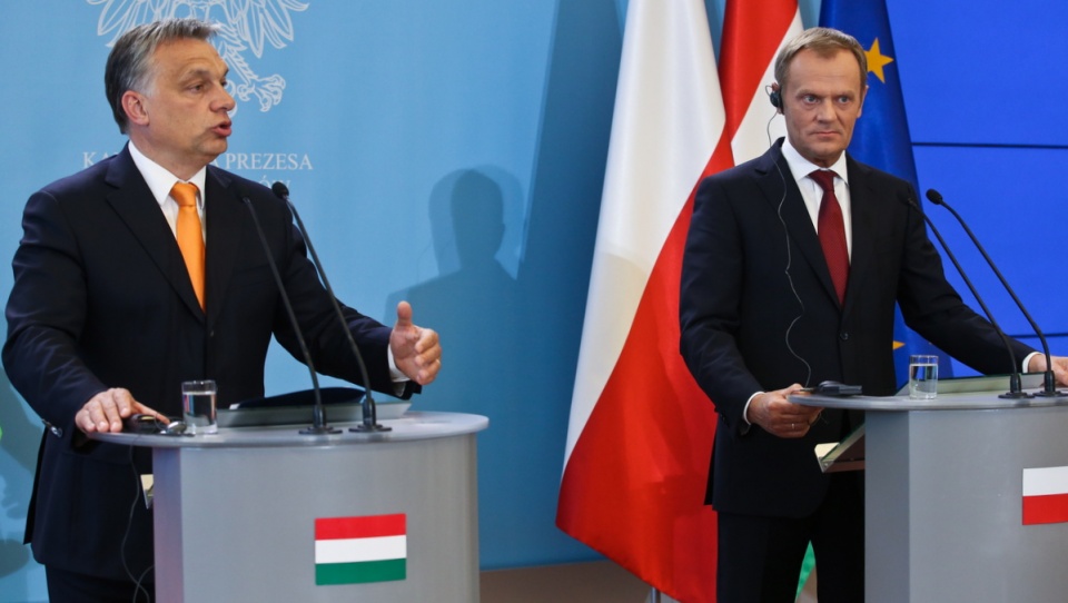 Szef węgierskiego rządu Viktor Orban ocenił, że polski projekt unii energetycznej to "wielka inicjatywa". Fot. PAP/Rafał Guz