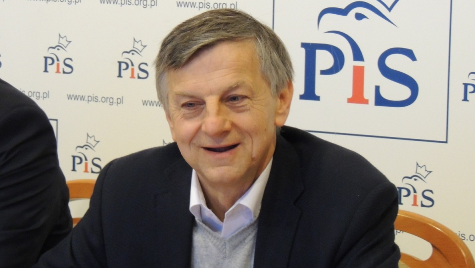 Profesor Andrzej Zybertowicz na konferencji prasowej we Włocławku. Fot. Marek Ledwosiński