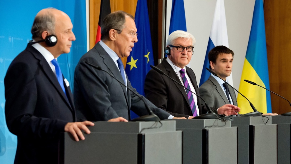Szefowie MSZ Francji, Rosji, Niemiec i Ukrainy podczas konferencji prasowej. Fot. PAP/EPA