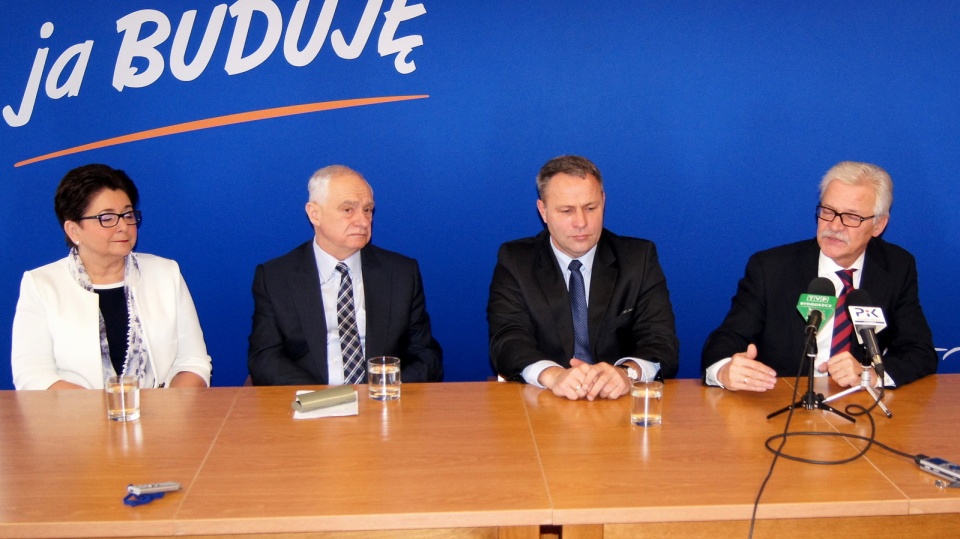 Minister wewnętrznych i europosłowie zadeklarowali poparcie dla Rafala Bruskegow II turze wyborów. Fot. Henryk Żyłkowski