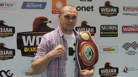 Polski były mistrz świata w boksie wpadł na dopingu. Mimo zawieszenia wciąż będzie walczył