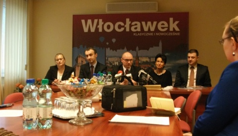 Prezydent Włocławka nagrodził dyrektorów szkół