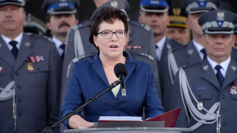 Ewa Kopacz do policjantów: bądźcie dumni z munduru