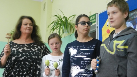 Anna Dymna odwiedziła niepełnosprawne dzieci w Toruniu