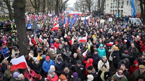 W Warszawie manifestacja Komitetu Obrony Demokracji