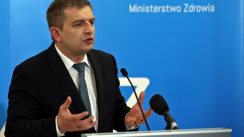 Minister zdrowia Bartosz Arłukowicz podczas konferencji prasowej w siedzibie resortu.Fot.PAP/Rafał Guz