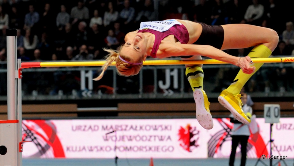 Pod nieobecność halowej mistrzyni świata Kamili Lićwinko konkurs skoku wzwyż wygrała Justyna Kasprzycka.