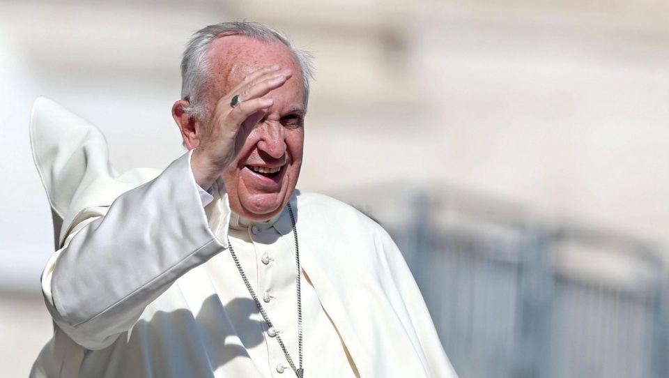 "Ubogie rodziny są prawdziwą szkołą człowieczeństwa, która ratuje przed barbarzyństwem" - powiedział papież Franciszek. Fot. PAP/EPA