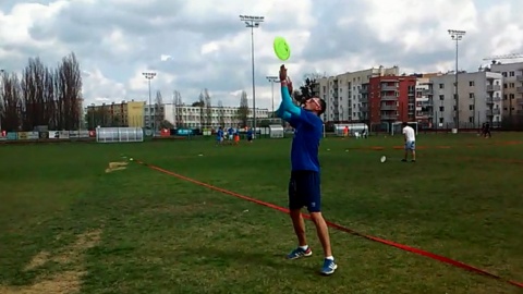 Turniej frisbee w Bydgoszczy [wideo]
