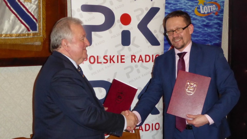 Polskie Radio PiK objęło patronatem medialnym imprezy organizowane przez klub sportowy, w tym najbardziej prestiżową "Wielką Wioślarską o Puchar Brdy". Fot. Eryk Hełminiak