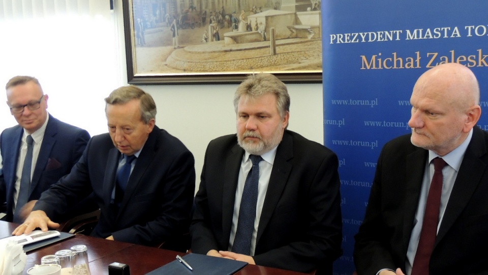 Toruń podpisał umowę na wykonanie prac z konsorcjum PBDI S.A. i Erbud S.A. Fot. Michał Zaręba