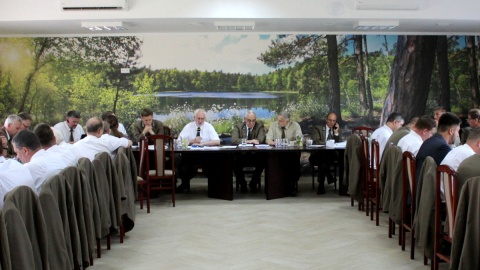 W nadleśnictwie Rytel zorganizowano spotkanie z udziałem wszystkich nadleśniczych, dotyczące przyszłości kujawsko-pomorskich lasów. Fot. Marcin Doliński