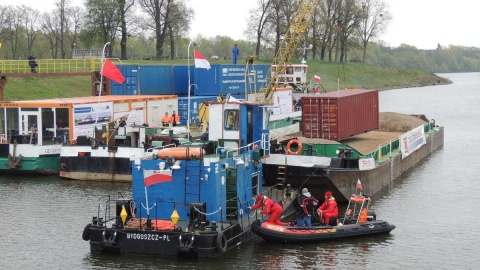 Barka płynąca z Gdańska dotarła do Bydgoszczy