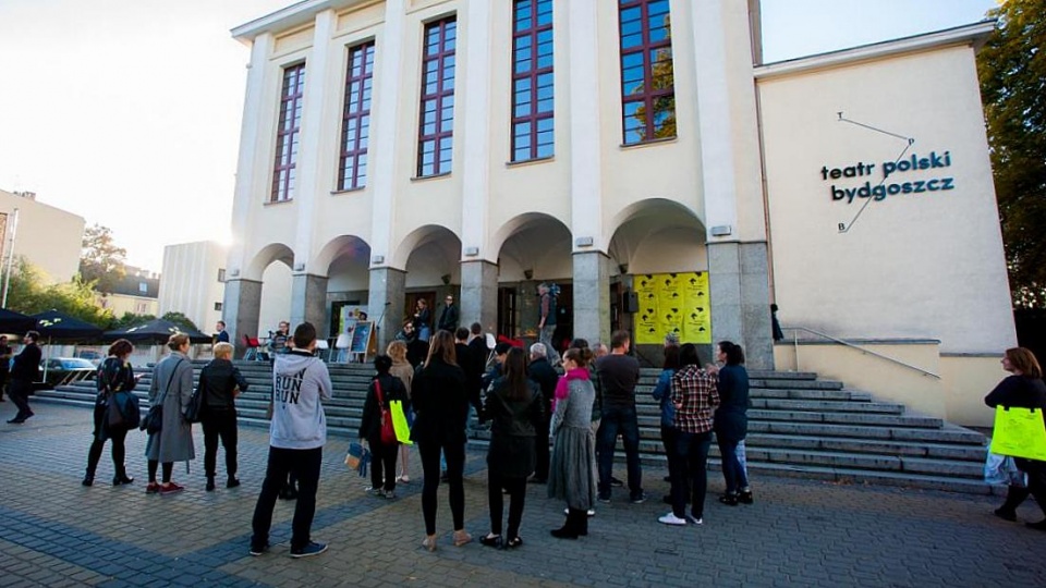Artyści Teatru Polskiego w Bydgoszczy mają nadzieję spotkać się ze wszystkimi, dla których ich działania przedstawiają wartość. Fot. facebook.com/pg/TeatrPolskiBydgoszcz