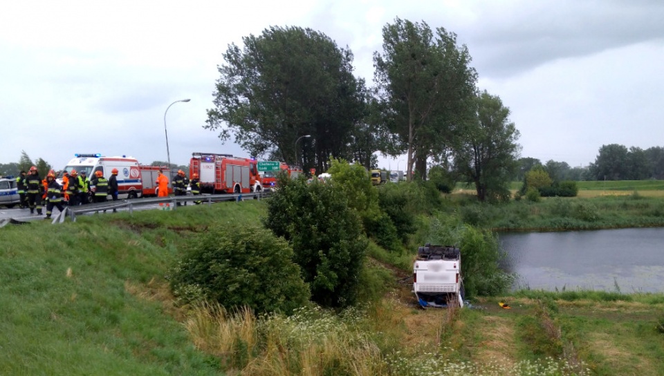 Dziewięć osób zostało rannych w wyniku wypadku w Głogówku Królewskim. Fot. KPP w Świeciu