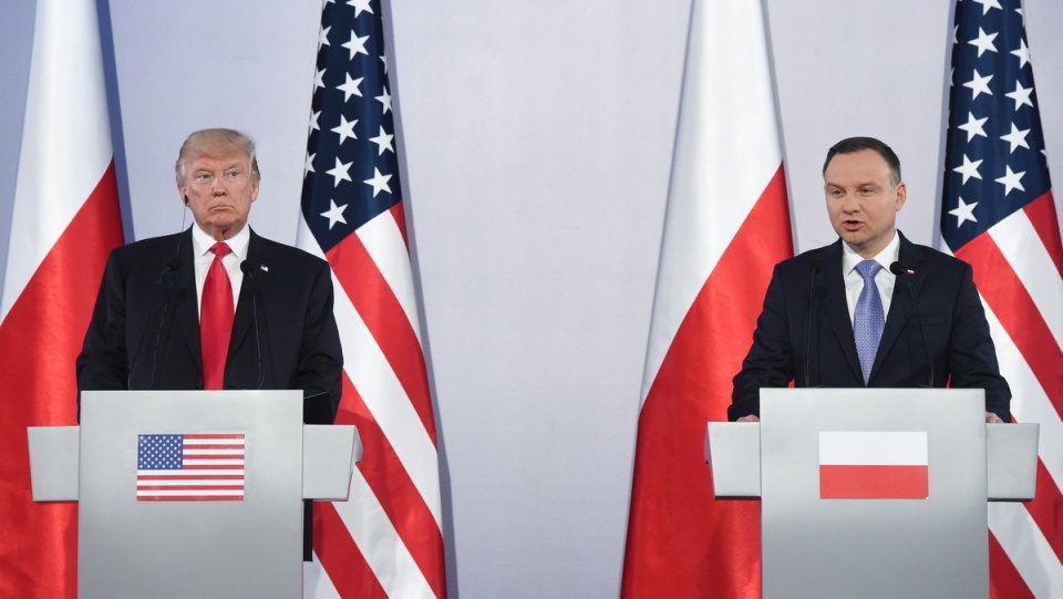 Prezydent Stanów Zjednoczonych Ameryki Donald Trump (L) i prezydent RP Andrzej Duda (P) podczas wspólnej konferencji prasowej. Fot. PAP/Radek Pietruszka