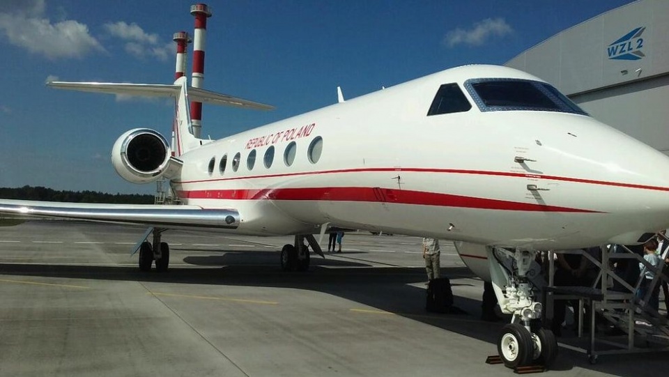 W sobotę na lotnisku w Bydgoszczy wylądował drugi samolot przeznaczony do transportu najważniejszych osób w państwie - Gulfstream G550. Fot. Kamila Zroślak