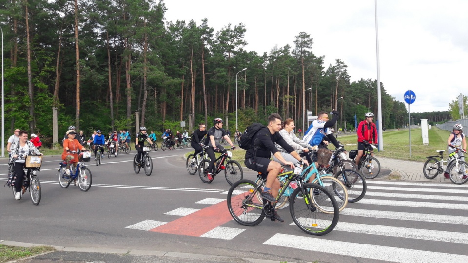 Rowerzyści odkrywali dziś Bydgoski Park Przemysłowo-Technologiczny. Fot. Tatiana Adonis
