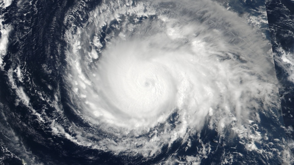We wtorek huragan Irma osiągnął najwyższą, piątą kategorię w skali Saffira-Simpsona.Fot. PAP/EPA/NASA/NOAA SUOMI NPP