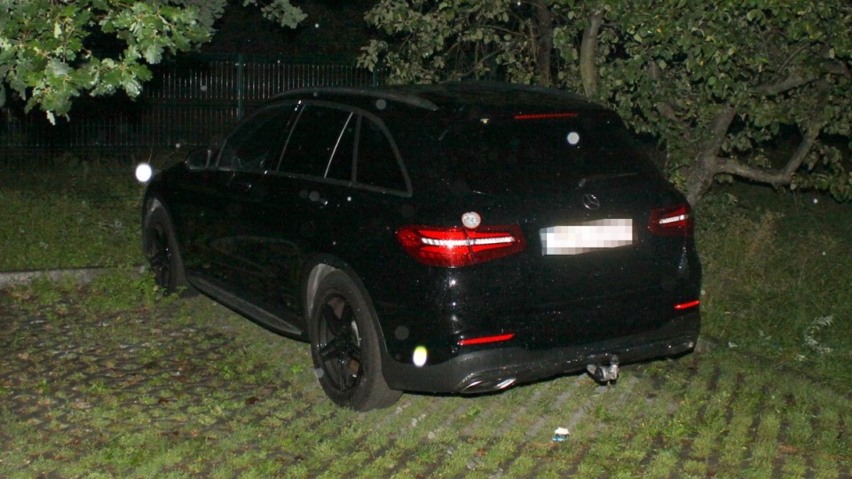 Auto stało na parkingu przy ul. Beskidzkiej. Fot. Policja