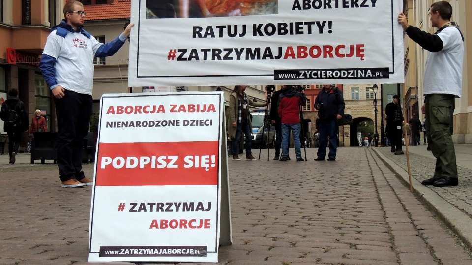 Kontrmanifestacja w Toruniu. Fot. Michał Zaręba