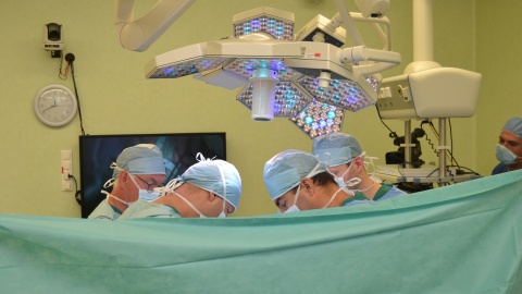 Pionierskie operacje wszczepiania protezy prącia w Szpitalu Jurasza w Bydgoszczy