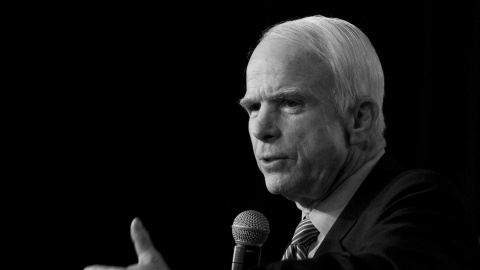 Zmarł senator John McCain, kandydat na prezydenta USA w 2008 roku