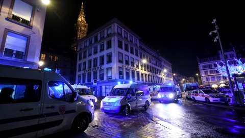 Strasburg po strzelaninie zabójca wciąż poszukiwany