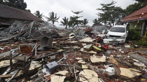 Tsunami w Indonezji. 168 ofiar śmiertelnych, 745 rannych