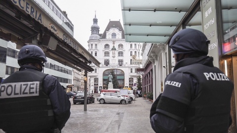 Napad w kościele w Wiedniu pięciu rannych