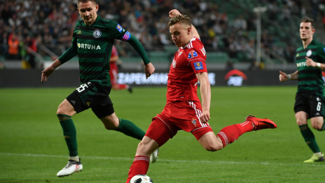 Piłkarski Puchar Polski - Legia rywalem Arki w finale