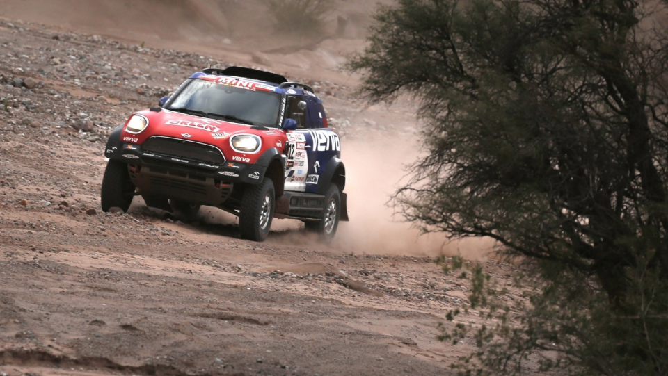 Na zdjęciu samochód Jakuba Przygońskiego podczas 12. etapu Rajdu Dakar 2018. Fot. PAP/EPA/David Fernandez