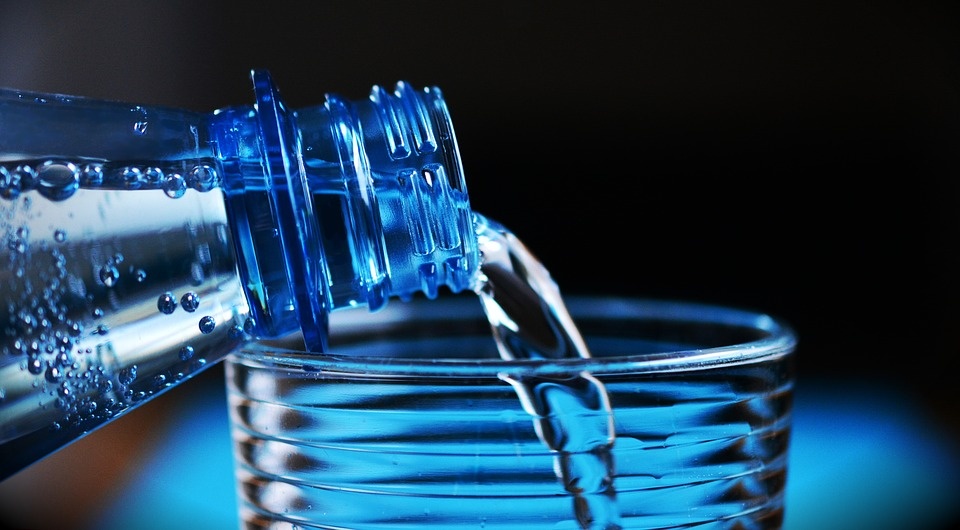 "Dostęp do wody jest istotnym elementem poszanowania praw człowieka". Fot. Pixabay.com