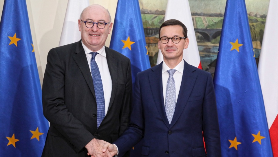 Premier Mateusz Morawiecki i Komisarz UE ds. rolnictwa Phil Hogan. Fot. PAP/Paweł Supernak