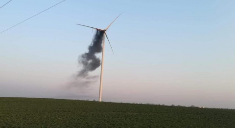 Pożar na wysokości 80 metrów. Płonęła turbina wiatrowa pod Grudziądzem