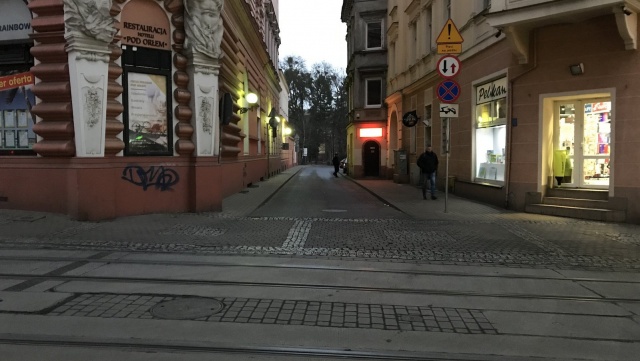 Śmiertelne ranienie nożem w centrum Bydgoszczy. Podejrzanemu grozi dożywocie